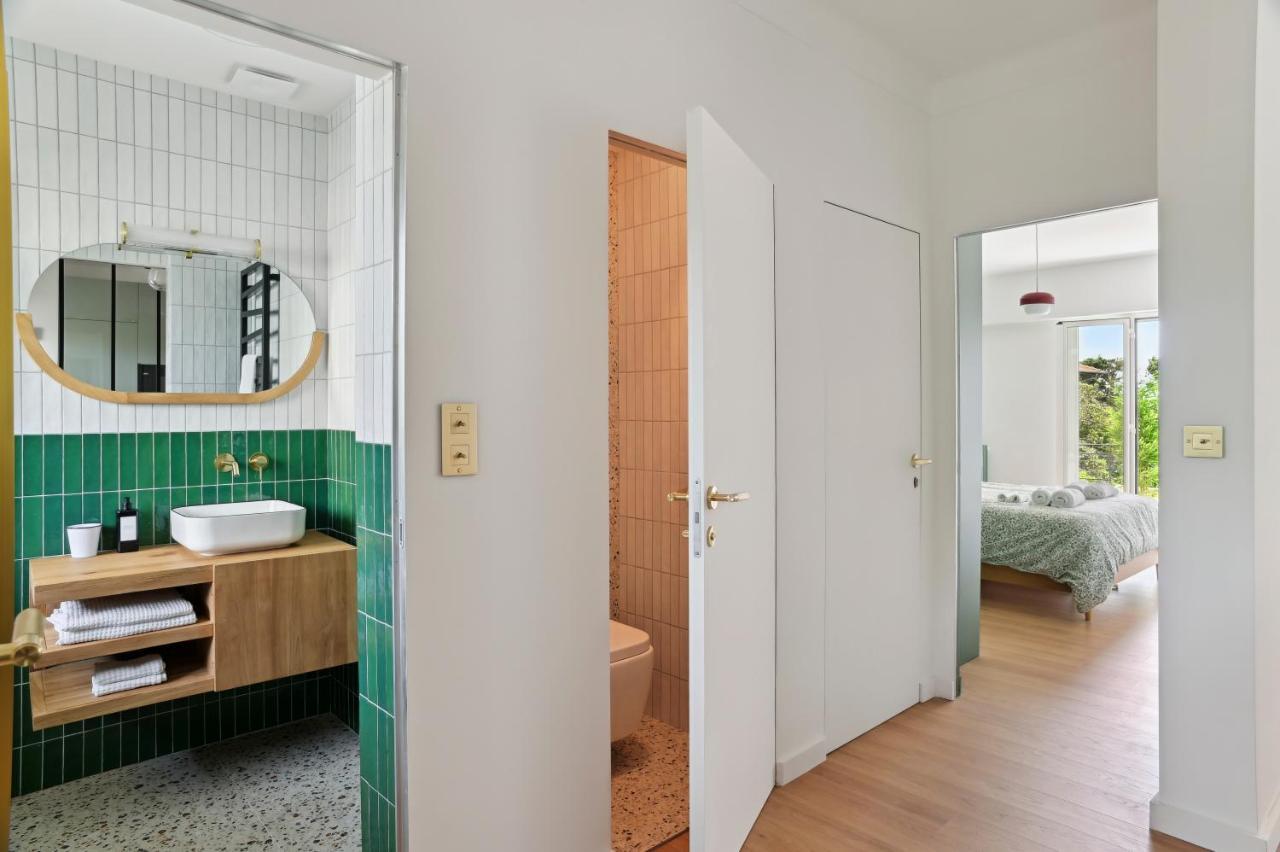 Apartamento Designer Flat, Luxurious, Close From Palais, Terrasse, Private Garage, Air Conditoning *